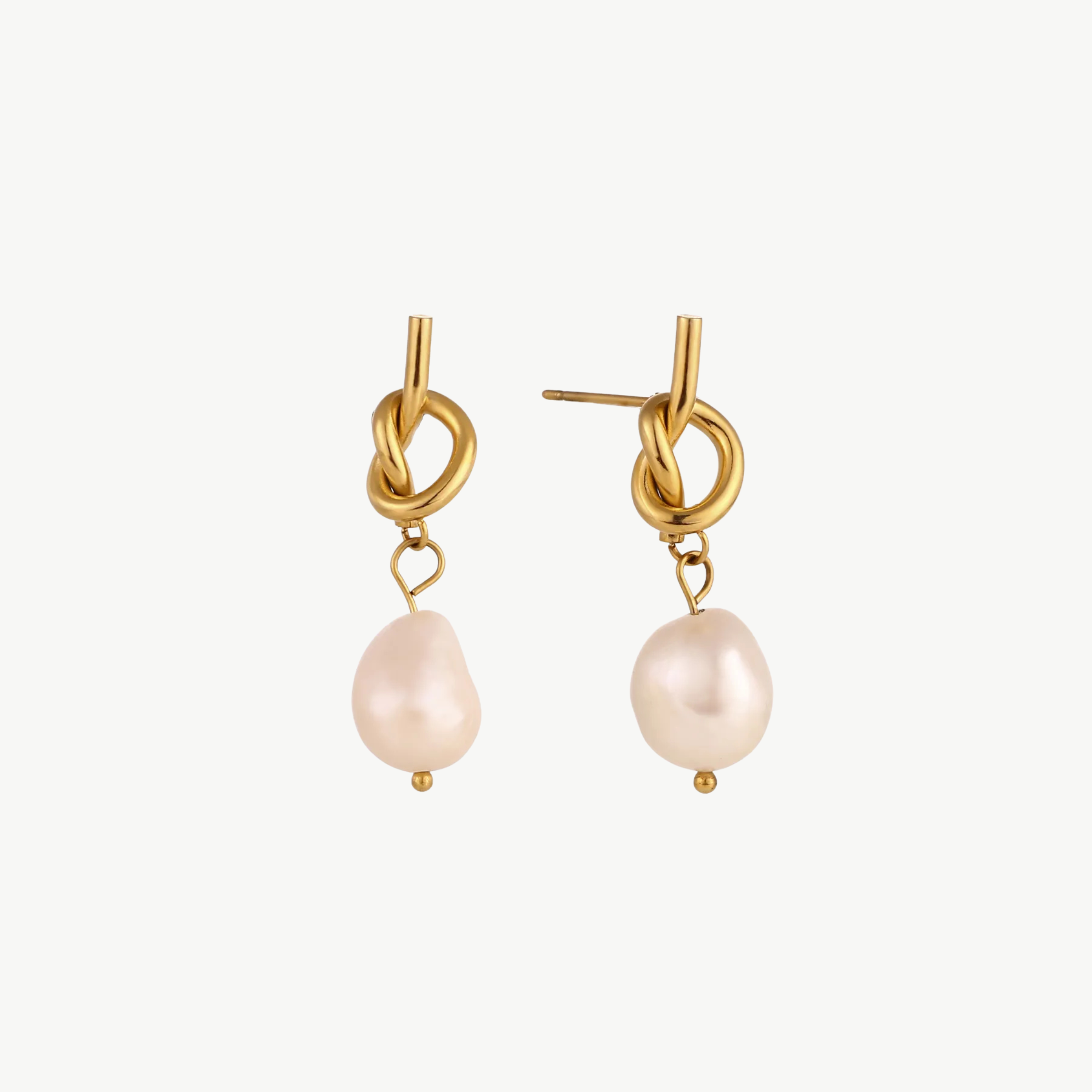 Knot Pearl Studs