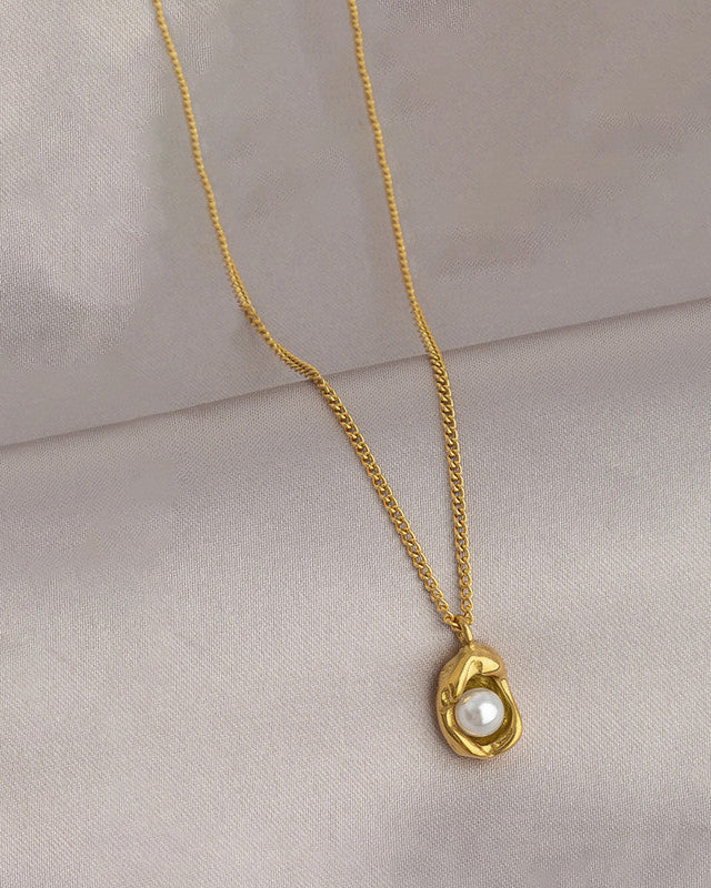Pearl Luxe Chain