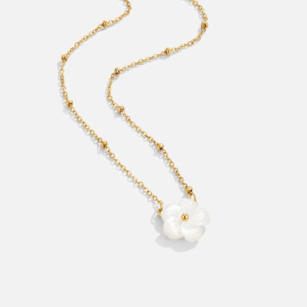 Shell Bloom Necklace